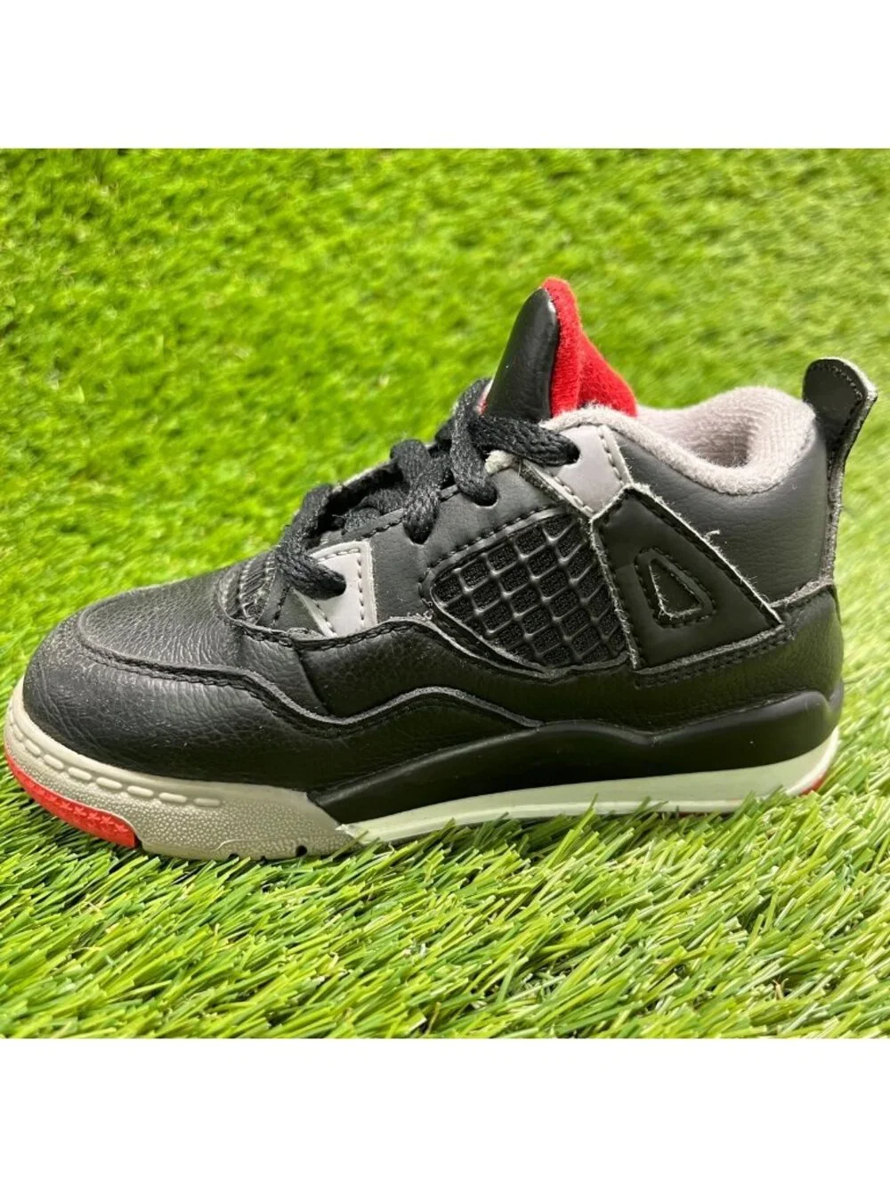 Nike Air Jordan 4 Retro Boys Size 8C Black Gray Athletic Leather Shoes Sneakers